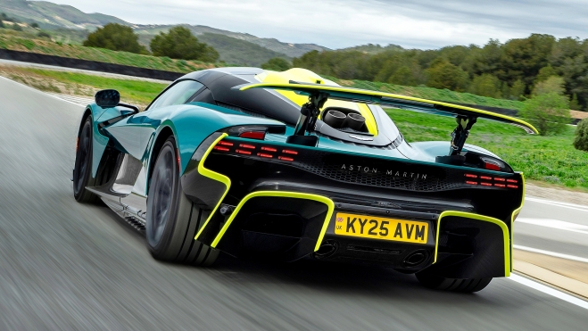 Aston Martin Valhalla 2 Aston Martin Valhalla 2