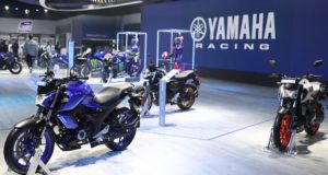 Ce pionnier hybride de Yamaha offre une plus grande performance qu'un “ 125 '', mais il est plus efficace sans copier la technologie Toyota Prius Ce pionnier hybride de Yamaha offre une plus grande performance qu'un `` 125 '', mais il est plus efficace sans copier la technologie Toyota Prius