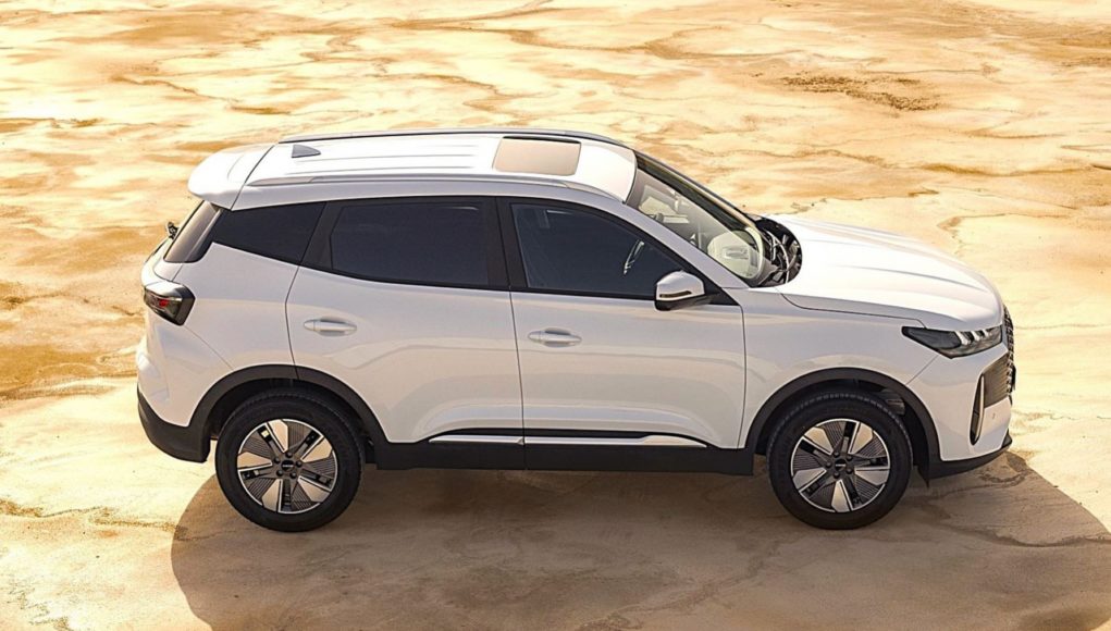 Oeil sur ce SUV hybride bon marché et fabriqué en Oeil sur ce SUV hybride bon marché et fabriqué en Espagne: il est le plus grand rival du Toyota C-HR ou du MG ZS