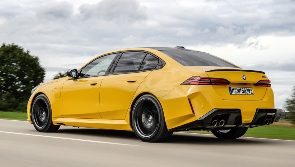 Ce bouchon hybride sportif berlina se brise avec son histoire, Ce bouchon hybride sportif berlina se brise avec son histoire, gagne en puissance (727 ch) et en autonomie électrique