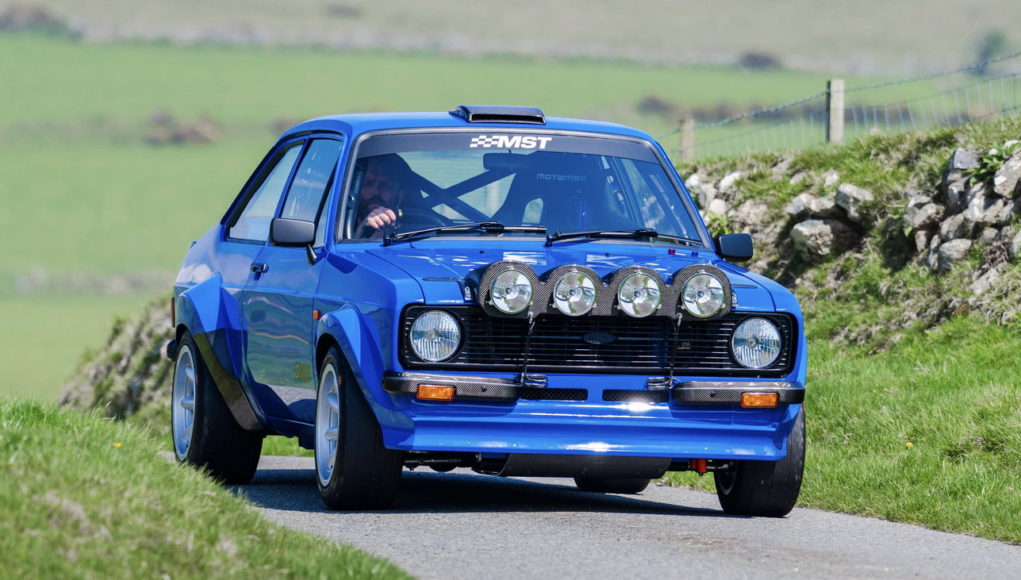 Le dernier Escort de la MST NOT-A-FORD est un Rally Le dernier Escort de la MST NOT-A-FORD est un Rally Maniac de 350 ch