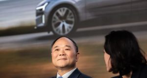 Li Shufu, PDG du Geely Group, confirme la mauvaise nouvelle: elle ne construira pas une usine en Europe Li Shufu, PDG du Geely Group, confirme la mauvaise nouvelle: elle ne construira pas une usine en Europe