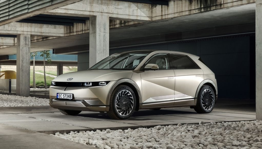 C'est l'un des meilleurs VUS électriques avec une variante hautement C'est l'un des meilleurs VUS électriques avec une variante hautement recommandée qui offre 228 ch et 507 kilomètres d'autonomie