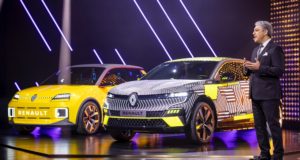 Le PDG de Renault, Luca de Meo, prédit quand les voitures électriques coûteront la même chose que la combustion Le PDG de Renault, Luca de Meo, prédit quand les voitures électriques coûteront la même chose que la combustion