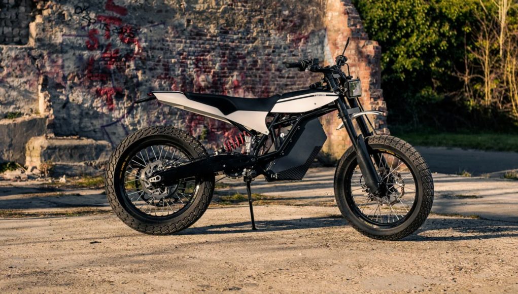 Cette moto électrique belge a été conçue dans l'un des Cette moto électrique belge a été conçue dans l'un des plus beaux villages du nord de notre pays