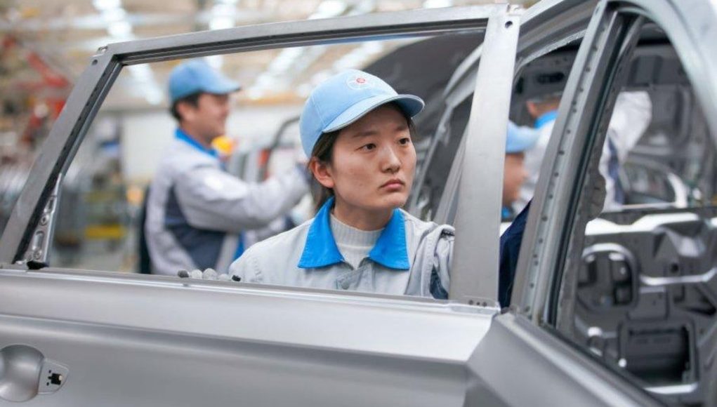 La Chine prépare sa propre armée de travailleurs à la La Chine prépare sa propre armée de travailleurs à la plus grande usine de batterie en Espagne