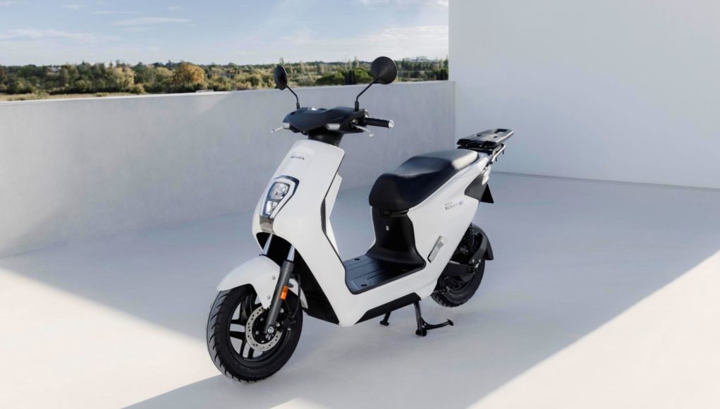 Le plus grand fabricant de motos au monde reçoit un Le plus grand fabricant de motos au monde reçoit un prix prestigieux pour la conception de son scooter électrique
