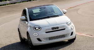 L'hybride Fiat 500 est là, et il a un manuel L'hybride Fiat 500 est là, et il a un manuel