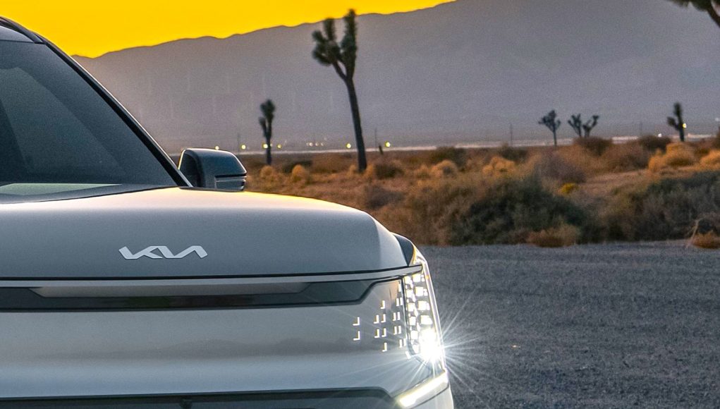 Il en coûte 97 100 €, plus qu'une Porsche, mais Il en coûte 97 100 €, plus qu'une Porsche, mais c'est le meilleur SUV électrique KIA