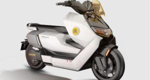 Bien qu'il ressemble à BMW, en réalité cette moto électrique est la Chine, à partir de «125» et beaucoup moins chère que l'allemand Bien qu'il ressemble à BMW, en réalité cette moto électrique est la Chine, à partir de «125» et beaucoup moins chère que l'allemand