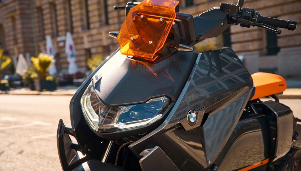 La police se déplace dans nos villes avec l'une des La police se déplace dans nos villes avec l'une des motos électriques les plus exclusives au monde