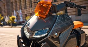 La police se déplace dans nos villes avec l'une des motos électriques les plus exclusives au monde La police se déplace dans nos villes avec l'une des motos électriques les plus exclusives au monde