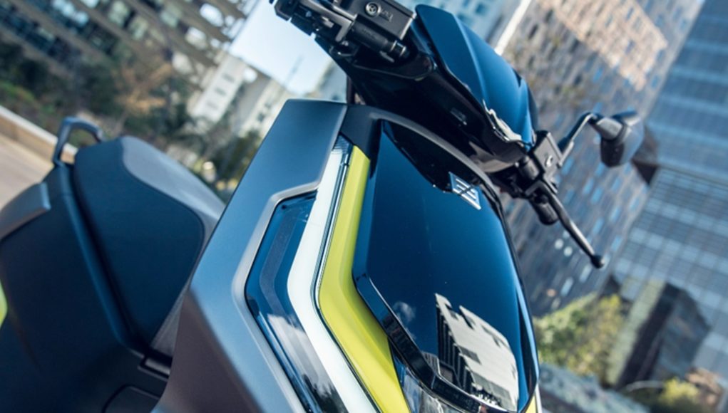 Cela n'a rien à voir avec KTM, mais c'est toujours Cela n'a rien à voir avec KTM, mais c'est toujours une moto 'de 125' parfait pour la ville et coûte 3 000 euros