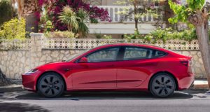 Le “ King of Electric Cars '' en Espagne profite bien au cours d'un mois authentique du dossier de vente Le `` King of Electric Cars '' en Espagne profite bien au cours d'un mois authentique du dossier de vente