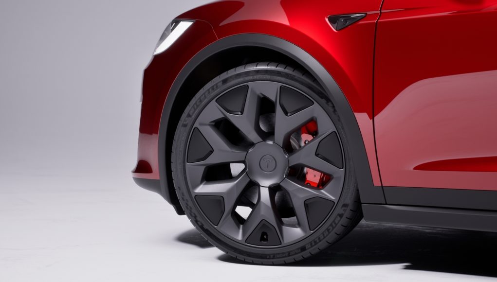 Tesla 'est chargé de deux de ses quatre voitures en Tesla 'est chargé de deux de ses quatre voitures en Europe sans donner des explications et tout le monde se demande pourquoi