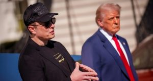 Donald Trump est fan, mais Elon Musk croit que "Les wagons à essence avec un changement manuel seront comme un cheval" Donald Trump est fan, mais Elon Musk croit que "Les wagons à essence avec un changement manuel seront comme un cheval"