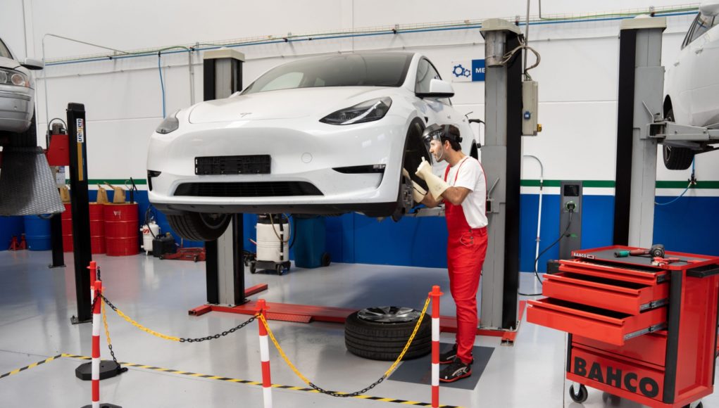 Les erreurs les plus chères lors de l'utilisation d'une voiture Les erreurs les plus chères lors de l'utilisation d'une voiture électrique et comment les éviter avant de vous coûter des milliers d'euros