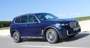 Le SUV haut de gamme le plus recherché a maintenant 489 ch et jusqu'à 105 km d'autonomie électrique Le SUV haut de gamme le plus recherché a maintenant 489 ch et jusqu'à 105 km d'autonomie électrique