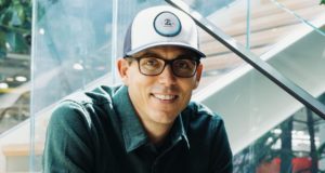 RJ Scaringe, PDG de Rivian: “Il exagére avec des batteries à l'état solide” RJ Scaringe, PDG de Rivian: "Il exagére avec des batteries à l'état solide"