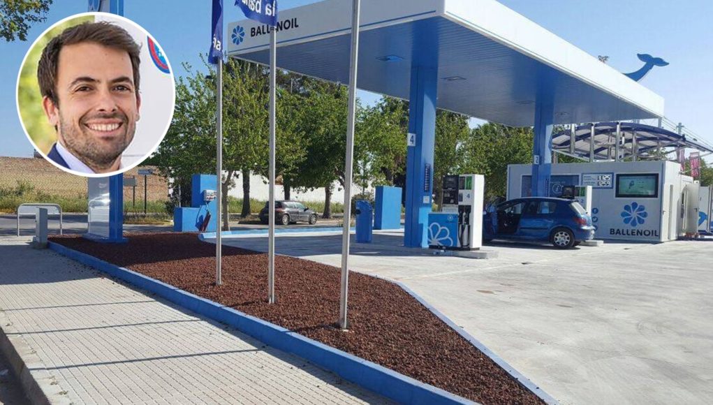 100 points de recharge en 2025 et 500 en 2027; 100 points de recharge en 2025 et 500 en 2027; Le leader des stations-service «bon marché» est également engagée au faible coût des voitures électriques