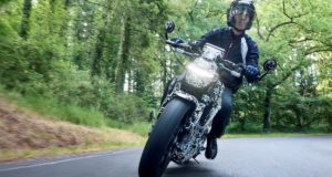 Honda montre complètement sa moto électrique révolutionnaire, mais c'est toujours un prototype Honda montre complètement sa moto électrique révolutionnaire, mais c'est toujours un prototype