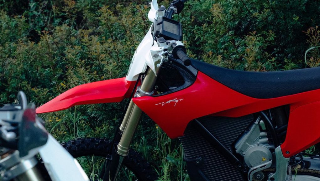 Plus de 100 000 000 €: la collection de ce Plus de 100 000 000 €: la collection de ce fabricant de moto espagnol pour détrôner les marques traditionnelles sur leur terrain
