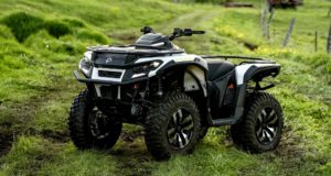 Ce VTT électrique peut remorquer jusqu'à 830 kg et traverser le terrain sur 80 km avant de devoir se recharger Ce VTT électrique peut remorquer jusqu'à 830 kg et traverser le terrain sur 80 km avant de devoir se recharger