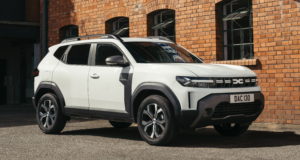 Le Dacia Duster est désormais une camionnette 4×4 pour le budget Dacia Duster Cargo - front