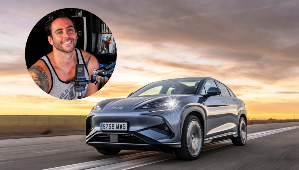 Jordi Wild conduit un SECELION 7: le «YouTuber» se mouille Jordi Wild conduit un SECELION 7: le «YouTuber» se mouille et donne son verdict sur la voiture électrique