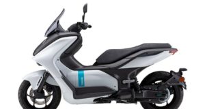 Yamaha E01: Nous connaissons déjà l'autonomie et la puissance du scooter électrique «125» de Yamaha Yamaha E01, el scooter eléctrico equivalente a 125 de Yamaha.