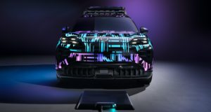Porsche met un prix sur le premier système de chargement sans fil au monde, mais il n'est pas particulièrement bon marché Porsche met un prix sur le premier système de chargement sans fil au monde, mais il n'est pas particulièrement bon marché