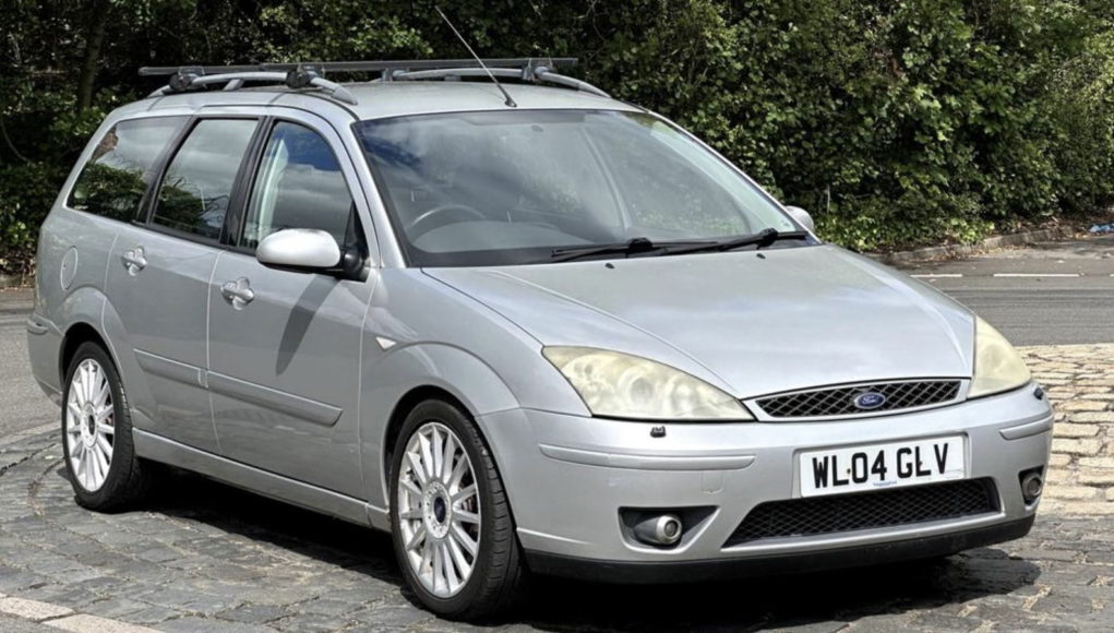 Pleurez la Ford Focus ST avec un break ST170 rare Pleurez la Ford Focus ST avec un break ST170 rare pour 2 000 £