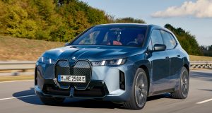 BMW iX (version 2025) : Prix, mesures, moteur, intérieur et coffre BMW iX (version 2025) : Prix, mesures, moteur, intérieur et coffre