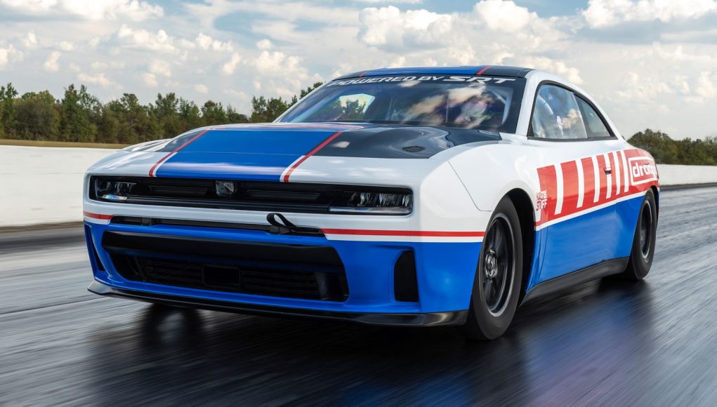 La nouvelle Dodge Charger obtient enfin un Hemi, mais pas pour la route