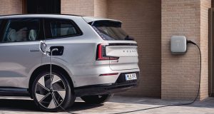 Volvo rompt sa promesse électrique et se concentrera sur les hybrides rechargeables « jusqu’à la fin des années 2030 » Volvo rompt sa promesse électrique et se concentrera sur les hybrides rechargeables « jusqu’à la fin des années 2030 »