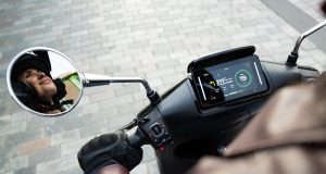 A partir de 2 500 € et avec jusqu’à 171 km d’autonomie : ce sont les motos électriques technologiques de ce constructeur de renom A partir de 2 500 € et avec jusqu'à 171 km d'autonomie : ce sont les motos électriques technologiques de ce constructeur de renom