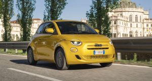 Des informations complètes arrivent sur le retour aux sources, la Fiat 500 hybride manuelle Des informations complètes arrivent sur le retour aux sources, la Fiat 500 hybride manuelle