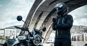 L’avenir des motos électriques de KTM, Husqvarna et Triumph est entre les mains de ce géant indien très actuel L'avenir des motos électriques de KTM, Husqvarna et Triumph est entre les mains de ce géant indien très actuel