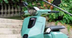 Ce scooter italien avec l’âme d’une Vespa fait ses débuts dans la marque en tant que moto électrique « 125 » avec 120 km d’autonomie Ce scooter italien avec l'âme d'une Vespa fait ses débuts dans la marque en tant que moto électrique « 125 » avec 120 km d'autonomie