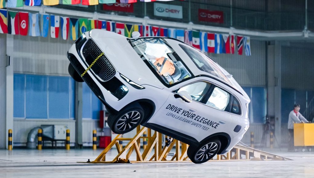 Euro NCAP présente la plus grande mise à jour de Euro NCAP présente la plus grande mise à jour de son protocole depuis 17 ans, mais les bips gênants des participants continuent