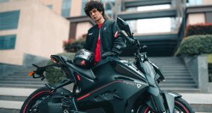 Ce constructeur indien qui vend déjà en Europe et en Espagne lève 39 000 000 € supplémentaires pour proposer des motos électriques sur le segment des trails et des scooters Ce constructeur indien qui vend déjà en Europe et en Espagne lève 39 000 000 € supplémentaires pour proposer des motos électriques sur le segment des trails et des scooters