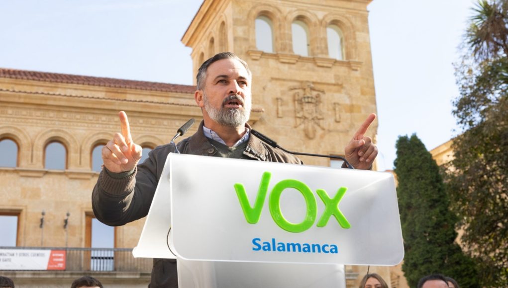 Santiago Abascal et Vox attaquent l'imposition de la balise V16 Santiago Abascal et Vox attaquent l'imposition de la balise V16 de la DGT, et voici leurs arguments