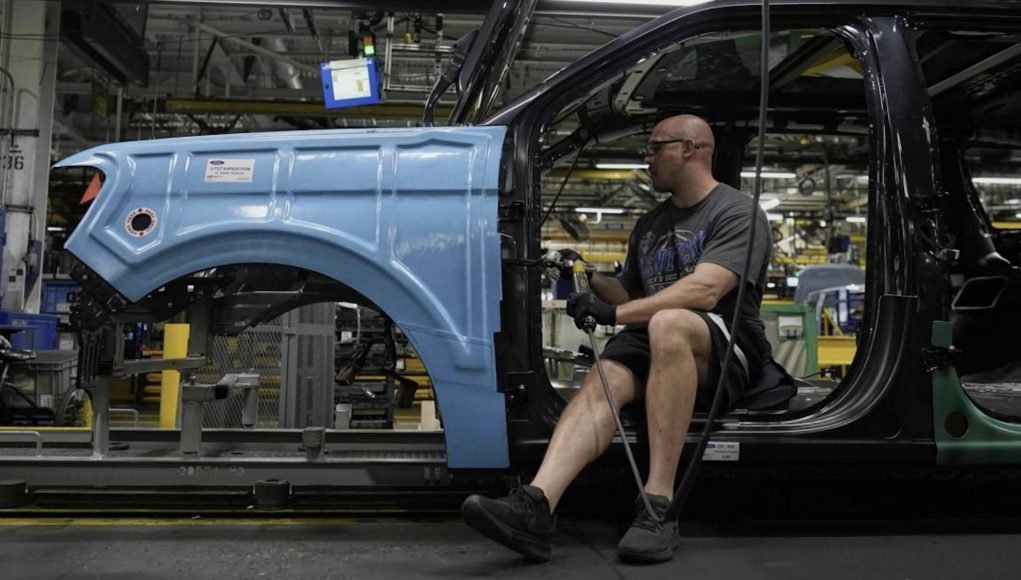 Ford prend une décision difficile avec sa nouvelle plateforme pour Ford prend une décision difficile avec sa nouvelle plateforme pour les voitures électriques dans le monde entier